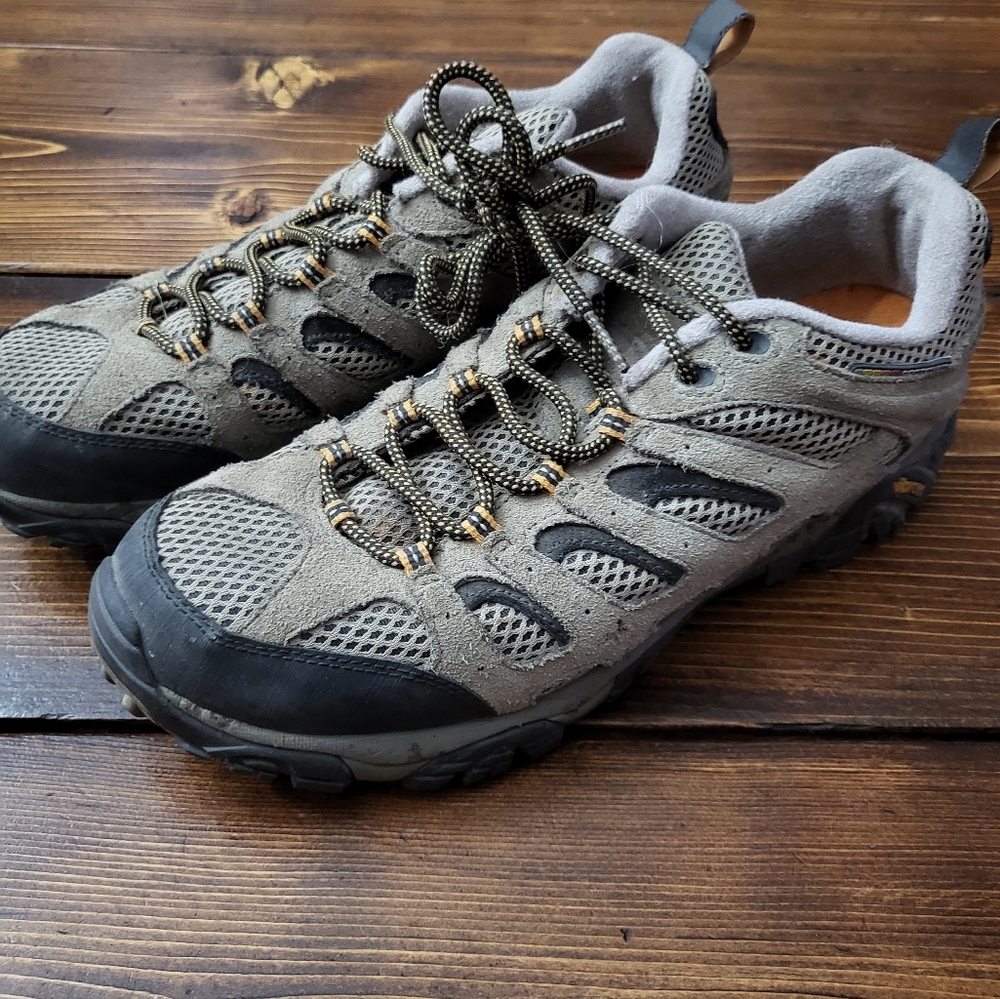Merrell Mens SZ 12 Suede Hiking Shoes